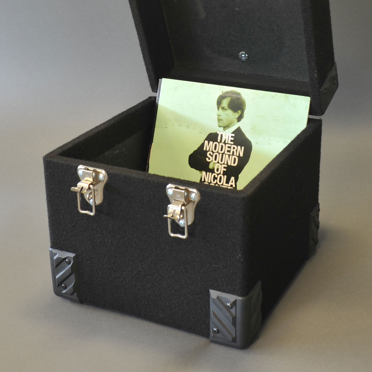 HOLZKISTEN MIT SCHWARZEM STOFF ÜBERZOGEN FÜR 100 SCHALLPLATTEN 10 ZOLL UND 78 UMDREHUNGEN