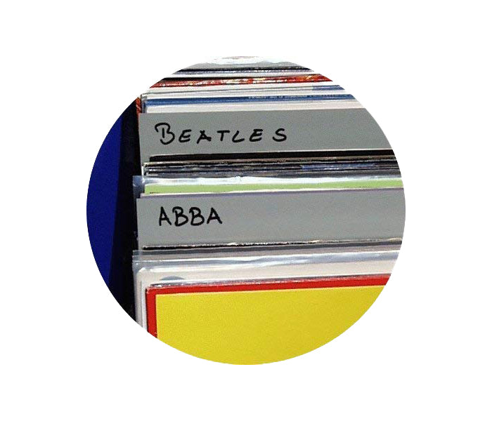 GRAUE KUNSTSTOFFTEILER ZUM KATALOGIEREN VON 12"-LP-SCHALLPLATTEN MIT 33 U/MIN (20 STK.)