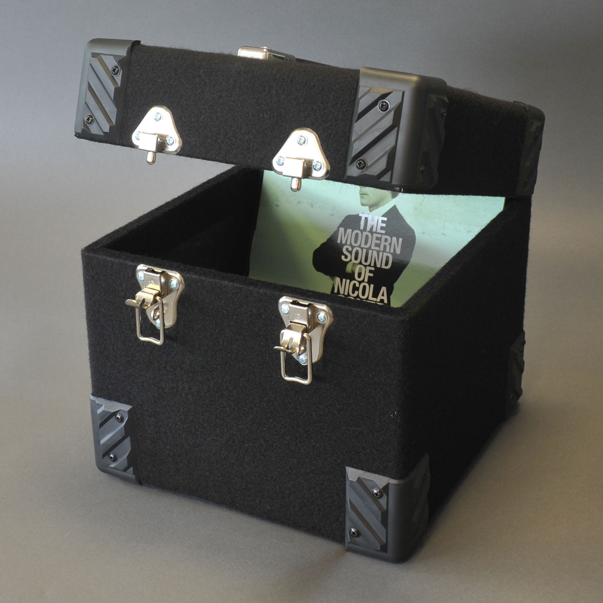 HOLZKISTEN MIT SCHWARZEM STOFF ÜBERZOGEN FÜR 100 SCHALLPLATTEN 10 ZOLL UND 78 UMDREHUNGEN